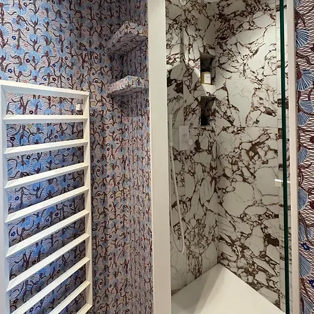 170m Air Conditioned Decor 아파트