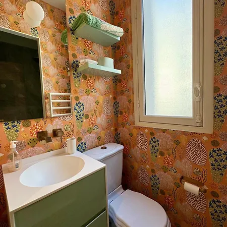 170m Air Conditioned Decor Apartment Paris