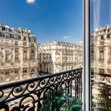 170m Air Conditioned Decor * Parigi